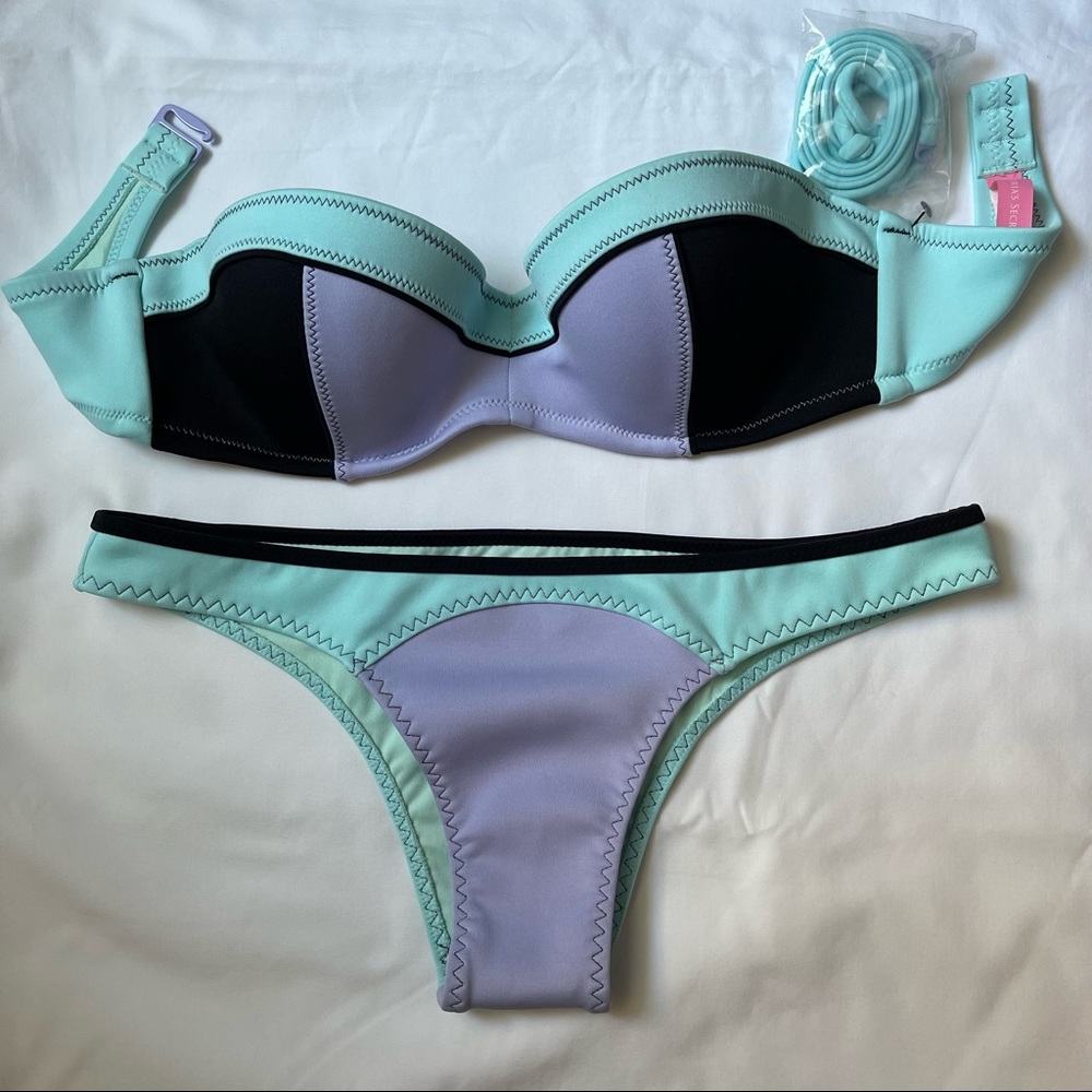 Victoria’s Secret bikini set NWOT